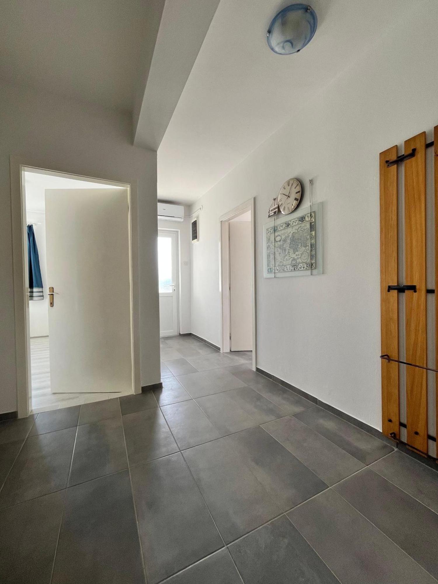Apartments Peronja Jelsa Seafront מראה חיצוני תמונה